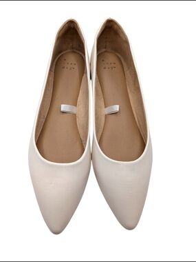 A New Day Target Corinna Women's Pointed Toe Flats Ivory White 11